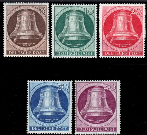 Berlin glocke links - **,